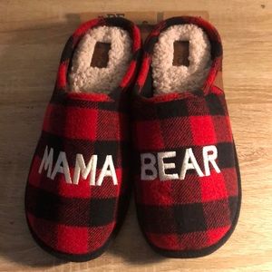 Dearfoams Mama bear women’s memory foam slippers